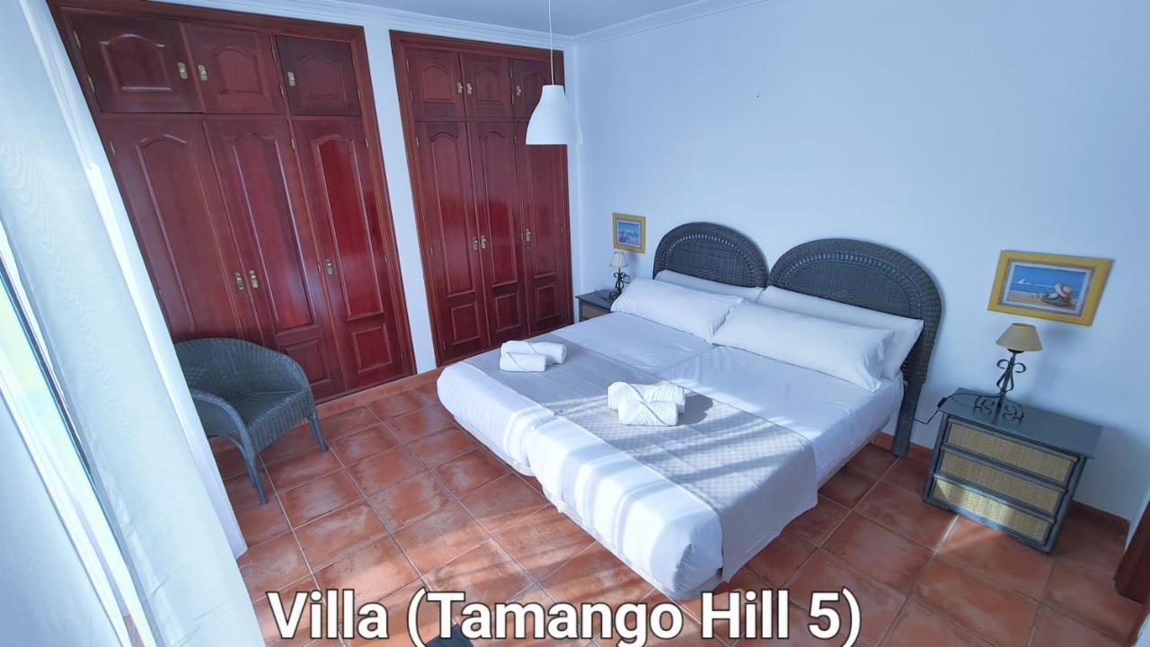 Silhouse Nerja Villas Beach Bagian luar foto