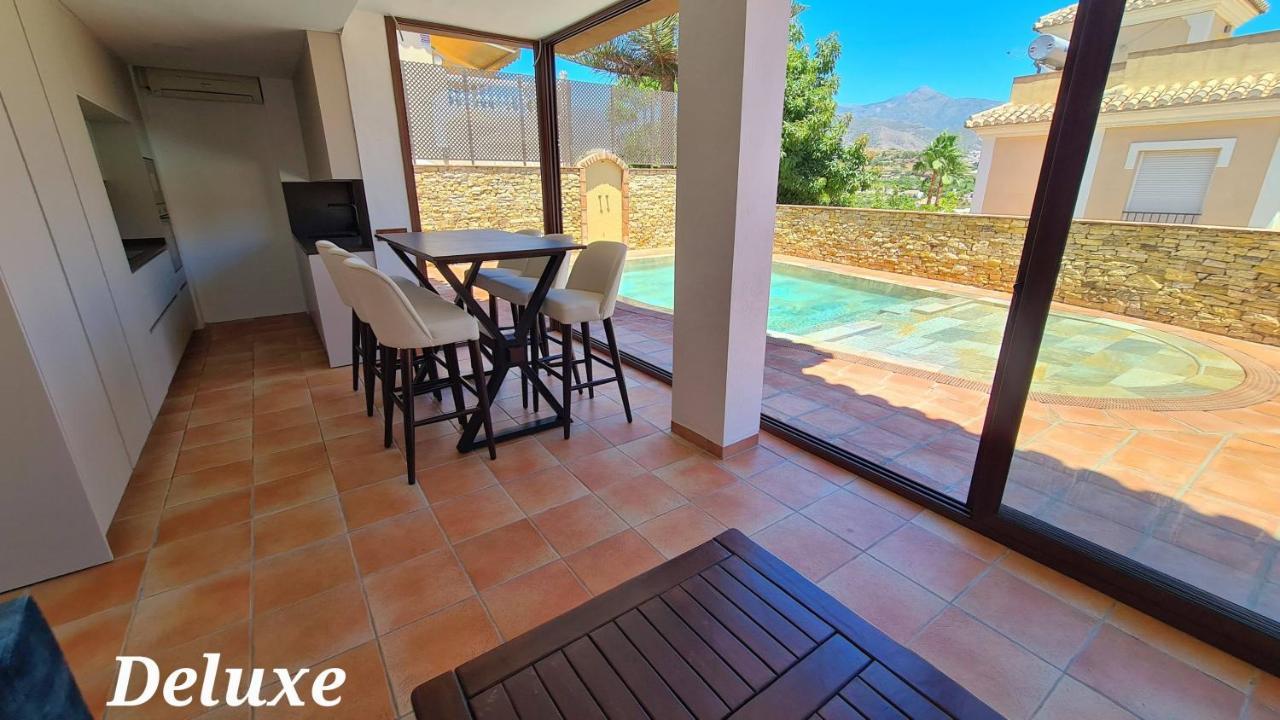 Silhouse Nerja Villas Beach Bagian luar foto